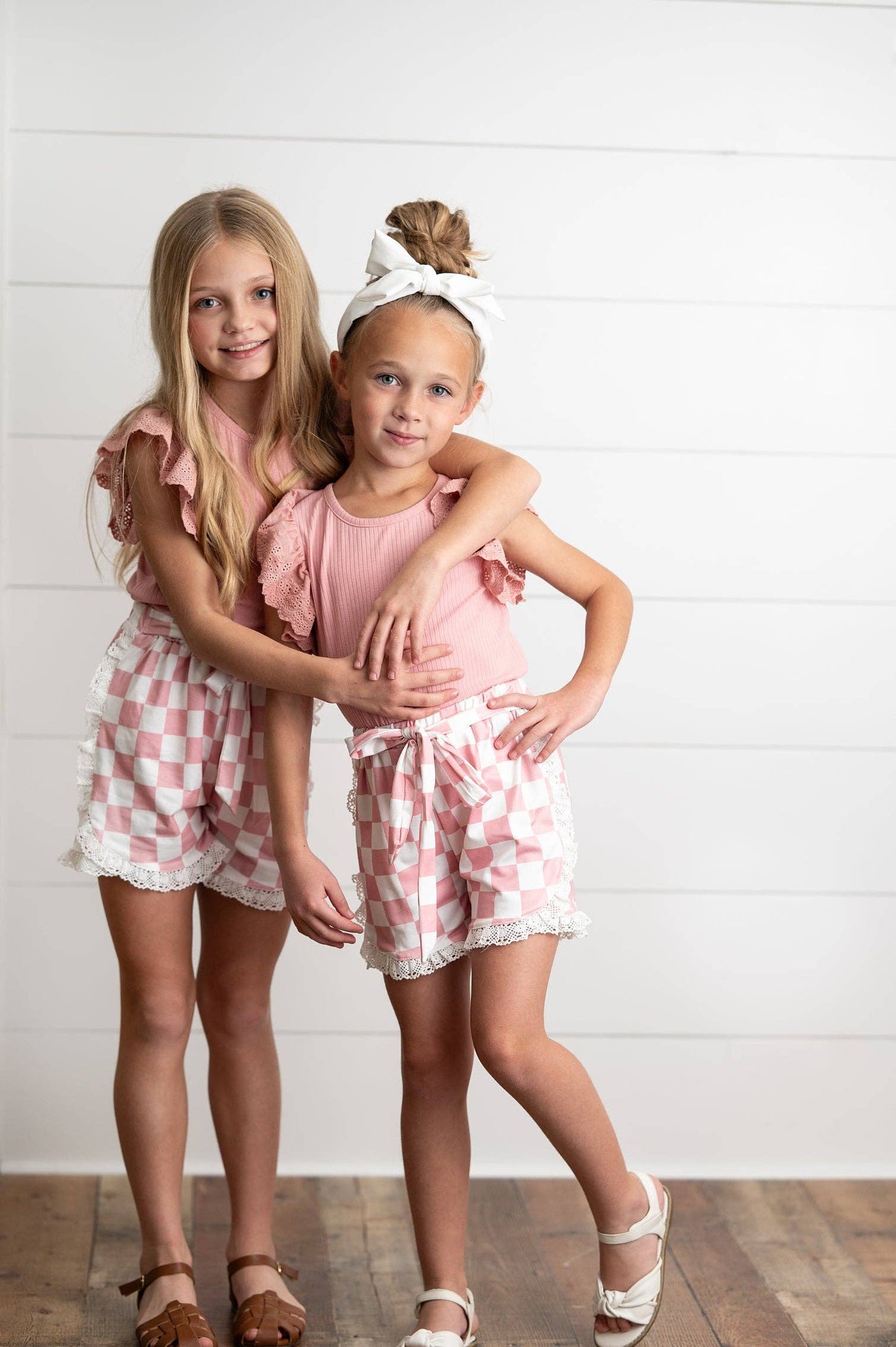 Girls Pink Lace Checkered Ruffle Short Set